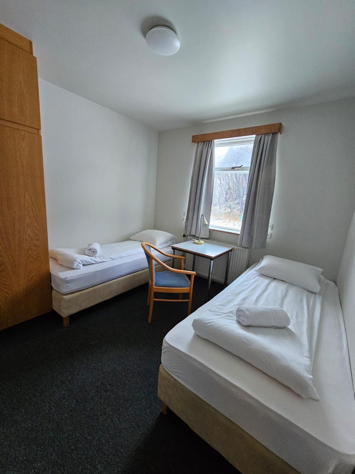 Skogar Hostel エクステリア 写真
